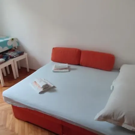 Ivo Apartamento *