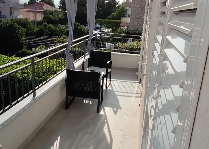 Ivo Lägenhet Makarska